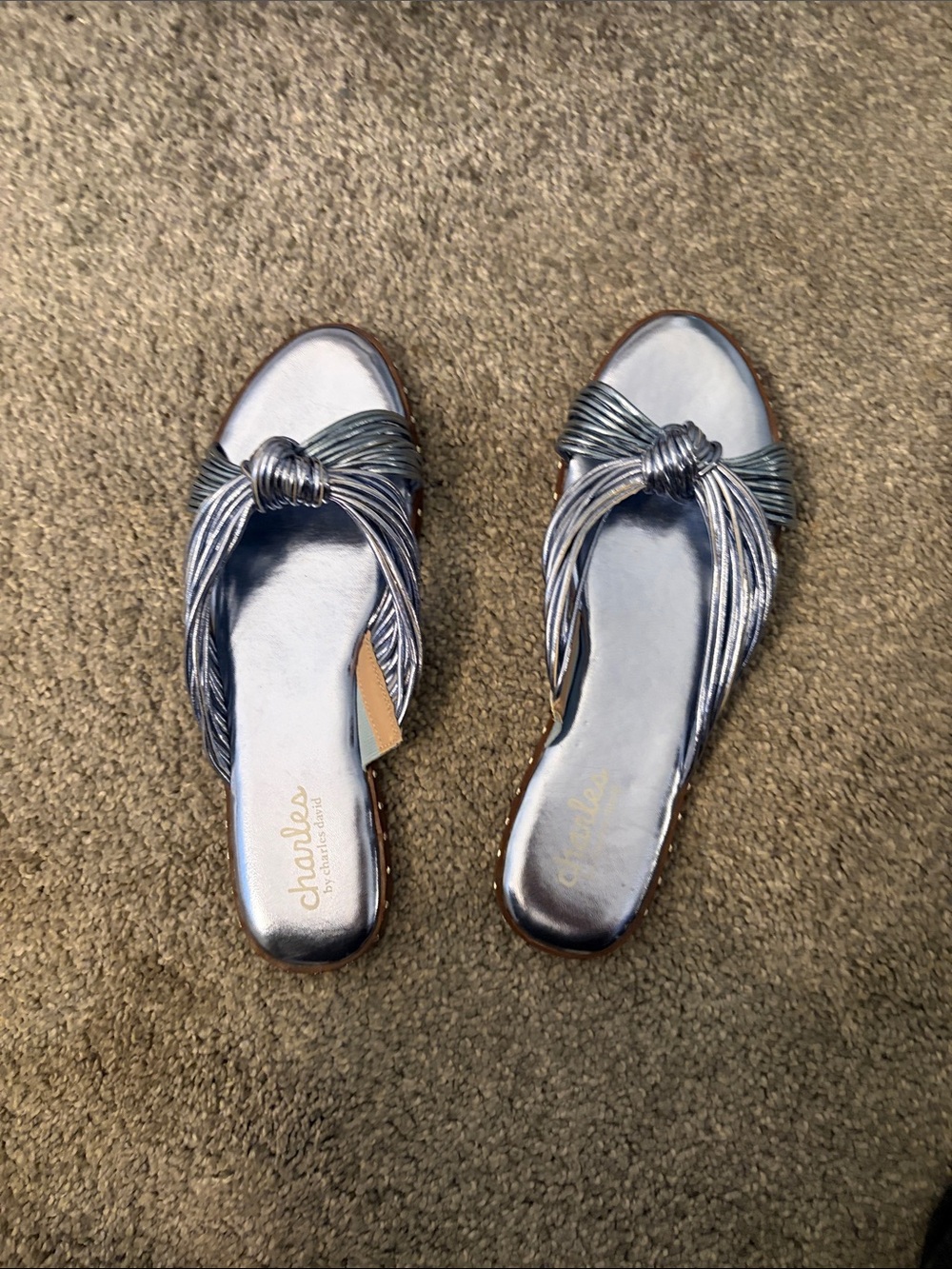 Charles David Metallic Silver Knot Slide Sandals